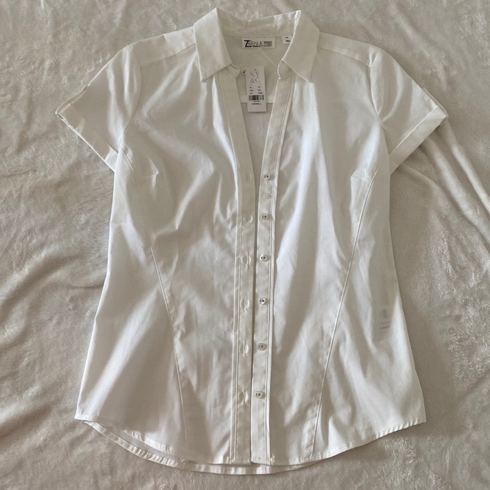 Button up short sleeve shirt
